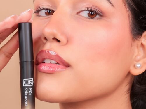 Lip Gloss with High Shine Glossy Finish for Fuller and Plump - Gloss Glam