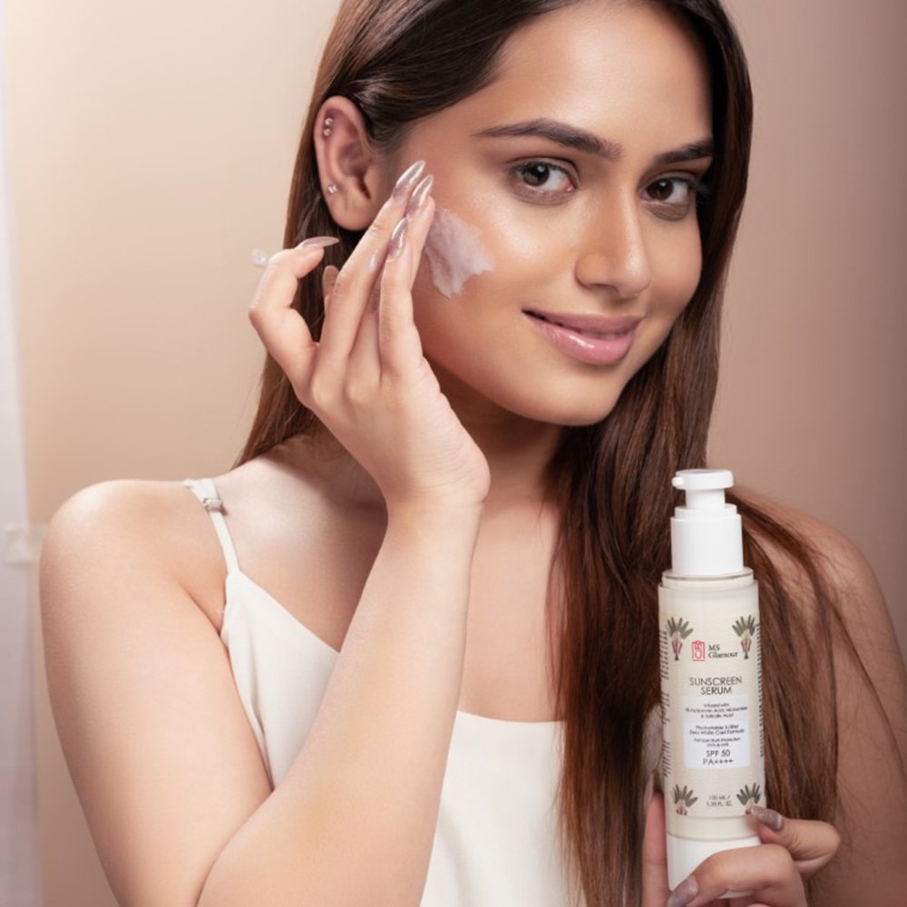 Untitled-1_0003_sunscream.jpg Sunscreen Serum with SPF 50