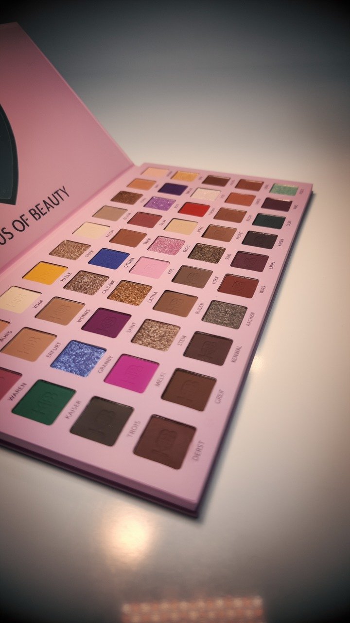 Eye Shadow